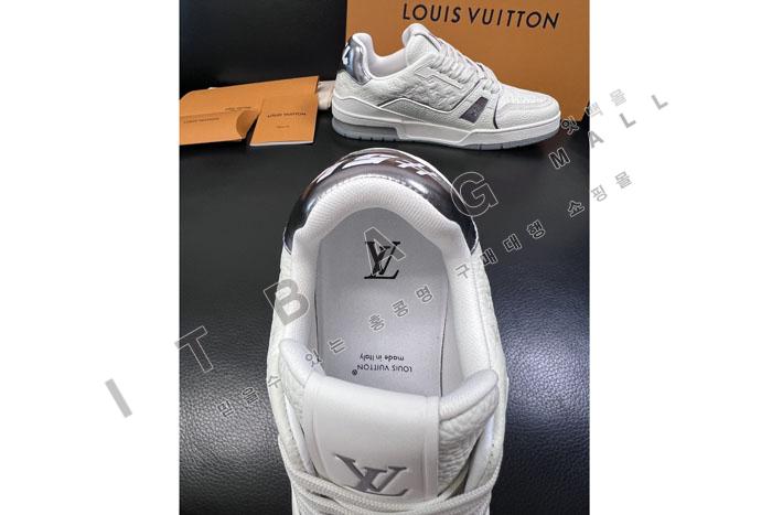���̺��� ���� Ʈ���̳� ����Ŀ��  YF3406-1 ��
