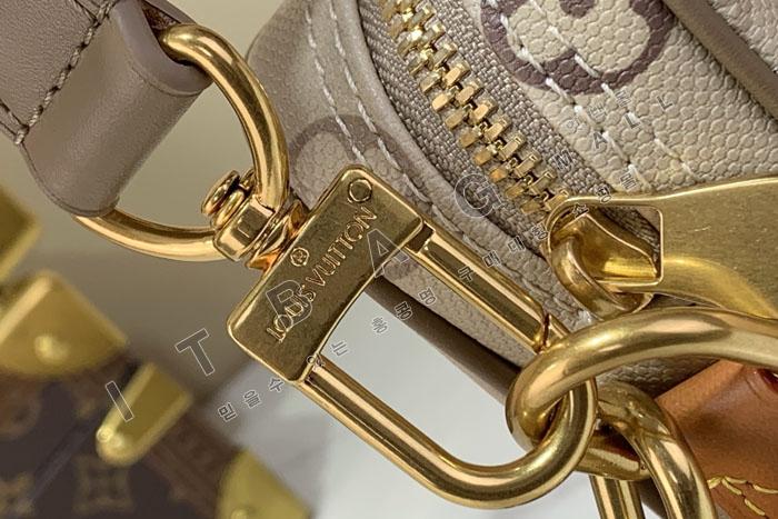 ���̺��� �� ũ�ν���   M29273  25/�Ż�