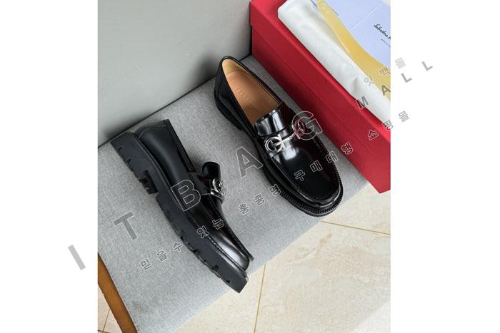 �䷹����  ���� ����  YF2452 ��