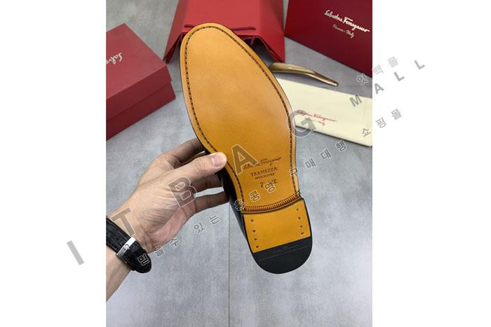 �䷹���� ���� ����  YF6665 ��