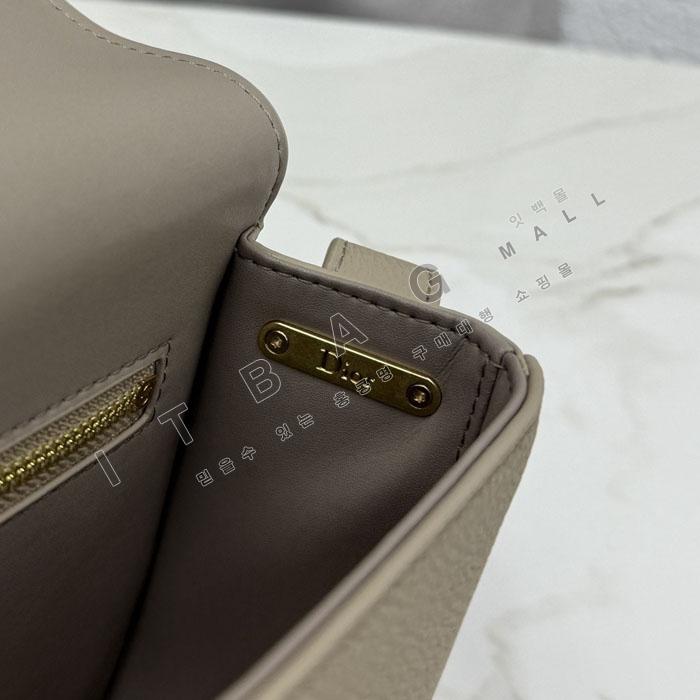 ��� �޴޸��� �̵�� �÷���   DR1341-4   26/�Ż�  