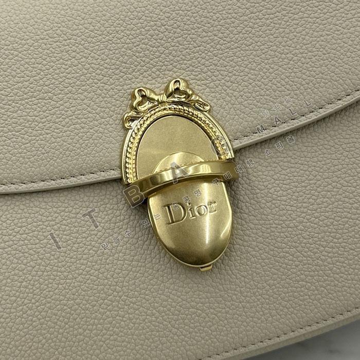 ��� �޴޸��� �̵�� �÷���   DR1341-8   26/�Ż�  