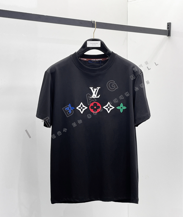 ���̺��� ����  Ƽ����   SS8061   26/�Ż�  2�÷�