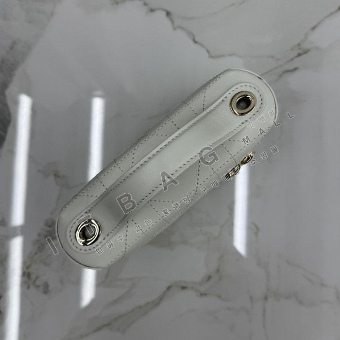 ��� Ʈ���Ƴ� �̴� ü�� ����Ƽ��  DR1352-3   26/�Ż�  