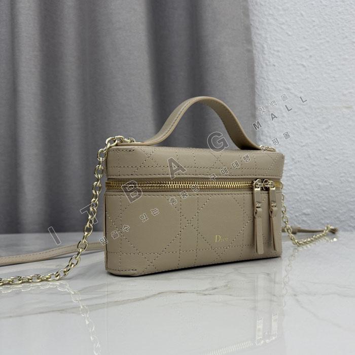 ��� Ʈ���Ƴ� �̴� ü�� ����Ƽ��  DR1352-4   26/�Ż�  