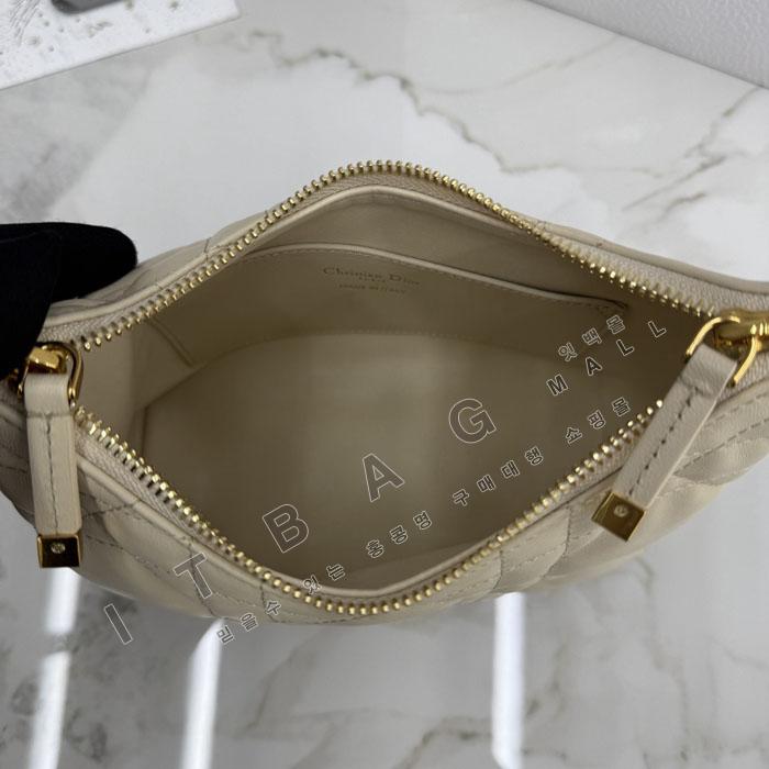 ���  �̽� ī�� ��ø� ü�� �� �̴�   DR09461-6   25/�Ż�  