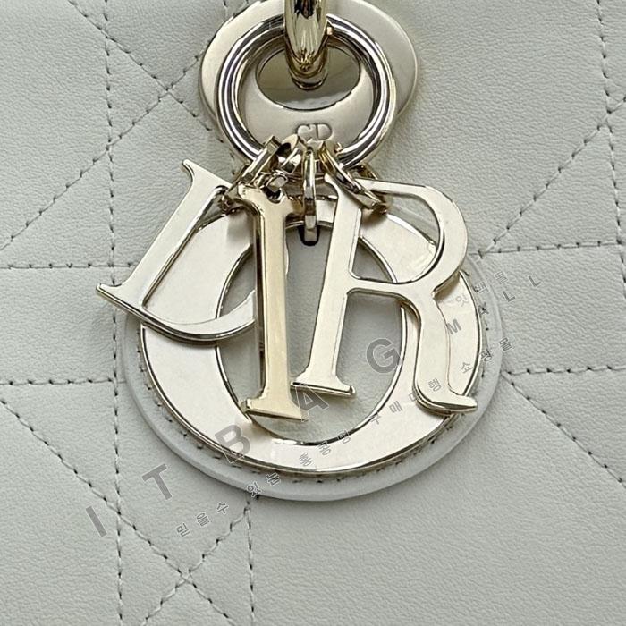 ��� �׶��� �� ����   DR1354   26/�Ż�  