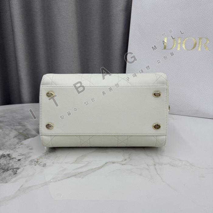��� �׶��� �� ����   DR1354   26/�Ż�  