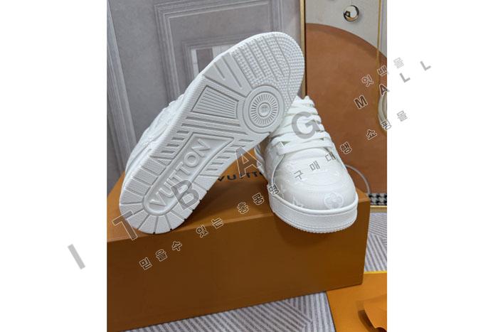 ���̺��� Ʈ���̳� ����Ŀ�� SP2613   ��������