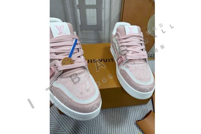 ���̺��� Ʈ���̳� ����Ŀ��  SP2614-1   ��������