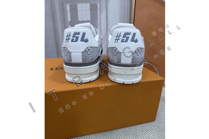 ���̺��� Ʈ���̳� ����Ŀ�� SP2614   ��������