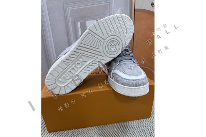 ���̺��� Ʈ���̳� ����Ŀ�� SP2614   ��������