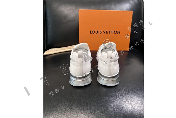 ���̺��� ���� ����Ŀ��  YF0663 ��
