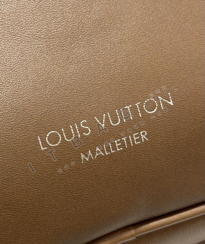 ���̺��� �� XL ũ�ν���  M27999-1   26/�Ż�  