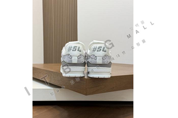 ���̺��� Ʈ���̳� ����Ŀ��  YF1634 ��   ��������