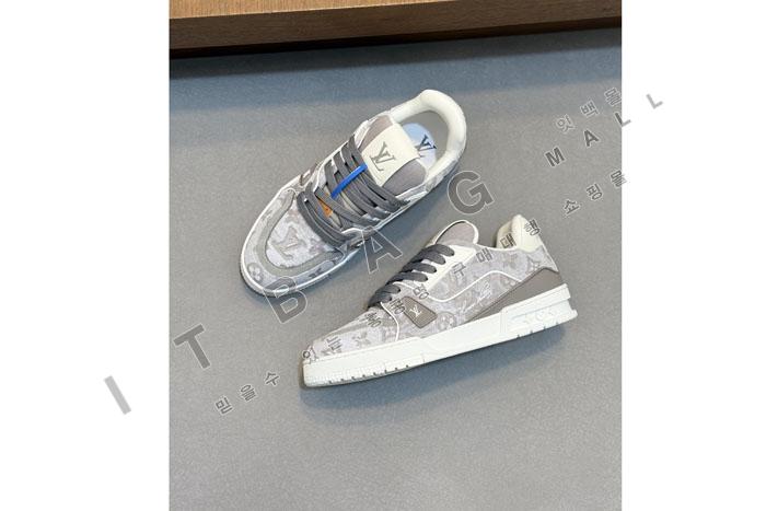 ���̺��� Ʈ���̳� ����Ŀ��  YF1634 ��   ��������