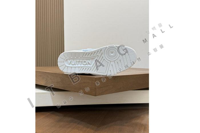 ���̺��� Ʈ���̳� ����Ŀ��  YF1634-1 ��  �������� 