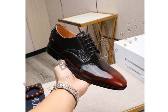 ���  ���� ����  MYB1666