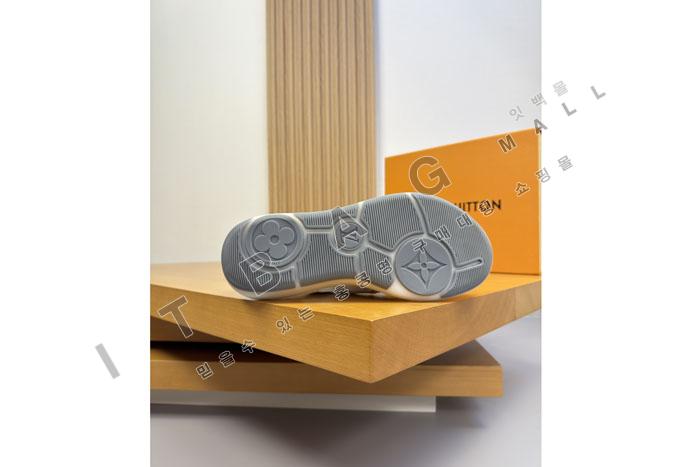 ���̺��� ���� ����Ŀ�� YF4937  ��  2�÷�