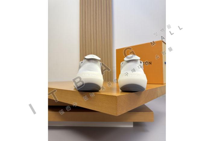 ���̺��� ���� ����Ŀ�� YF4937  ��  2�÷�