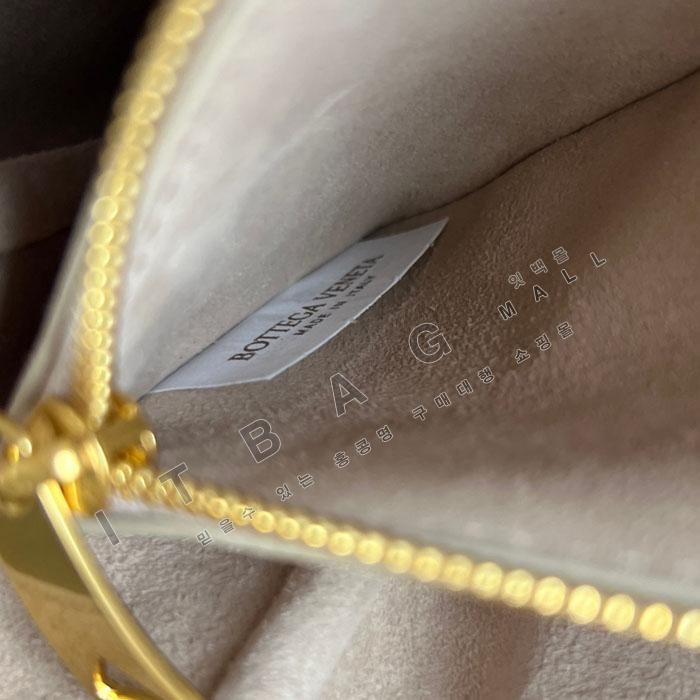 ���װ� ����Ÿ   ��Ѹ��� �����  843893-8   25/�Ż�  
