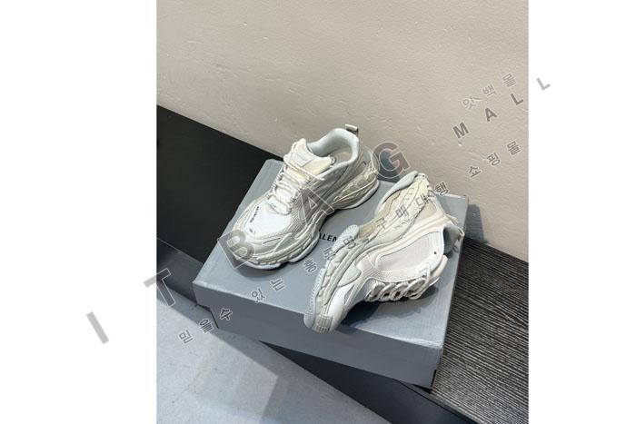 �߷��þư� Ʈ���� S.2 ����Ŀ�� YF3503-2     ��������