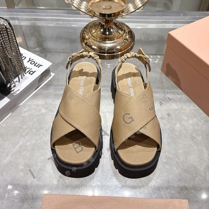 �̿�̿� ������ ����   YIBU3268   26/�Ż�    5CM