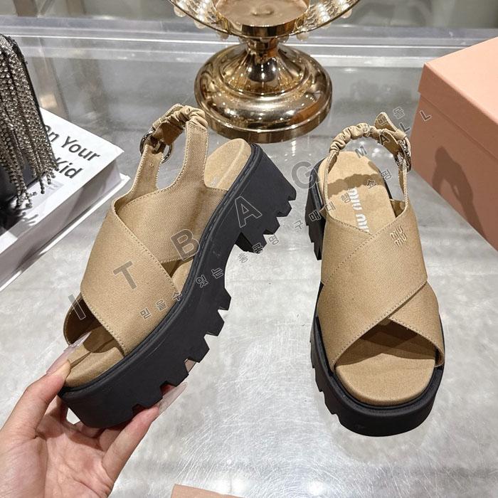 �̿�̿� ������ ����   YIBU3268   26/�Ż�    5CM
