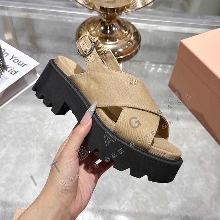 �̿�̿� ������ ����   YIBU3268   26/�Ż�    5CM