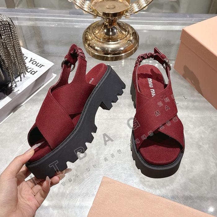 �̿�̿� ������ ����   YIBU3268-1   26/�Ż�    5CM
