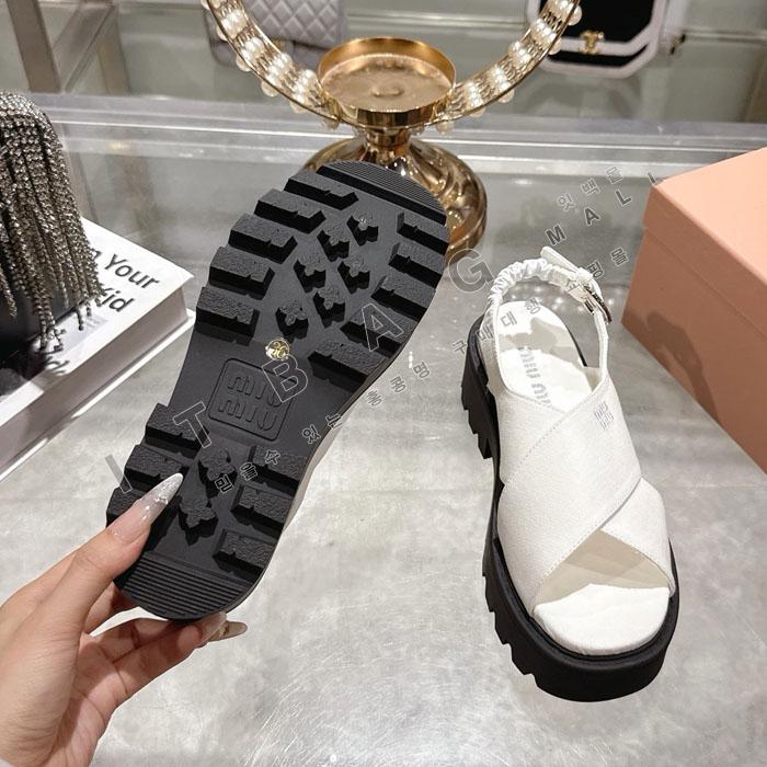 �̿�̿� ������ ����   YIBU3268-2   26/�Ż�    5CM