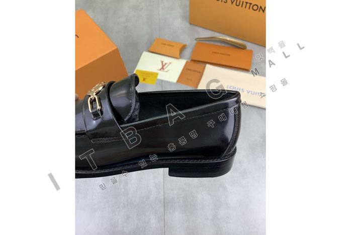 ���̺��� ���� ���� YF5645 ��