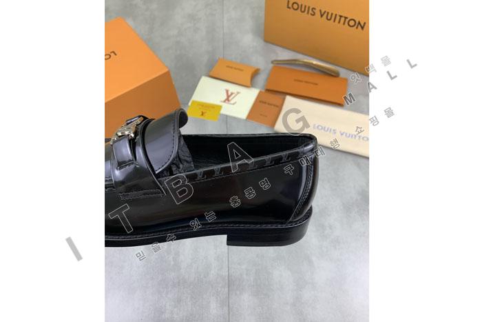 ���̺��� ���� ���� YF5646 ��