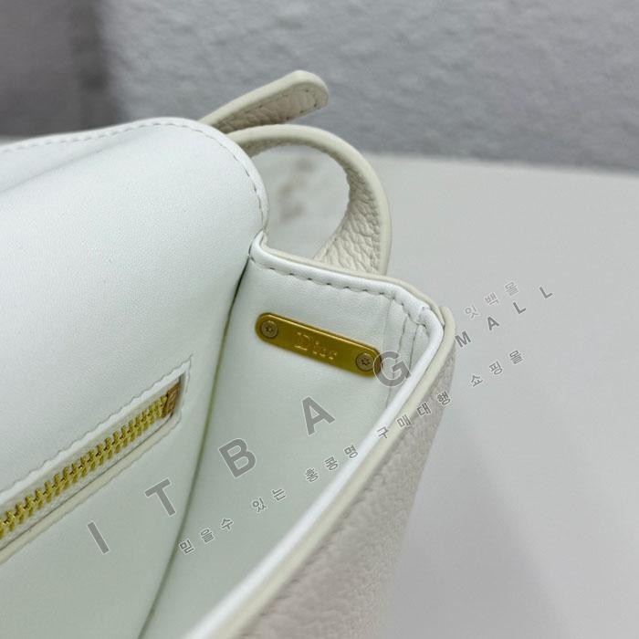 ��� �޴޸��� ����  �÷���  DR1356    26/�Ż�  