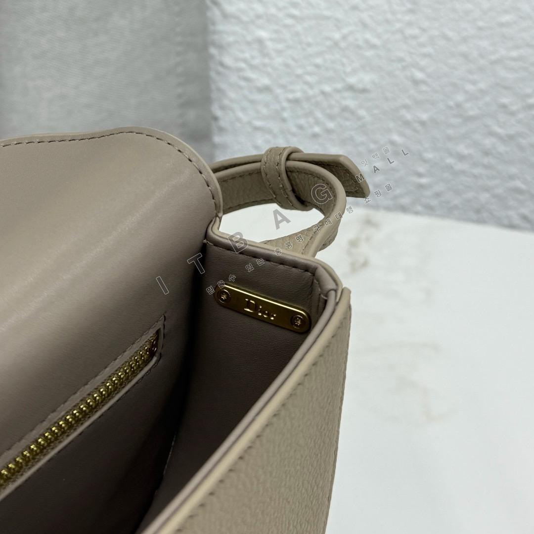 ��� �޴޸��� ����  �÷���  DR1356-7    26/�Ż�  