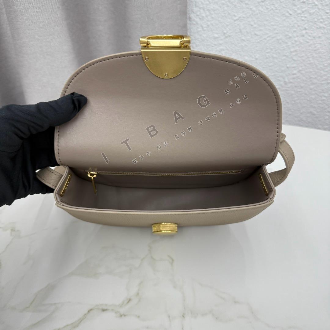 ��� �޴޸��� ����  �÷���  DR1356-7    26/�Ż�  