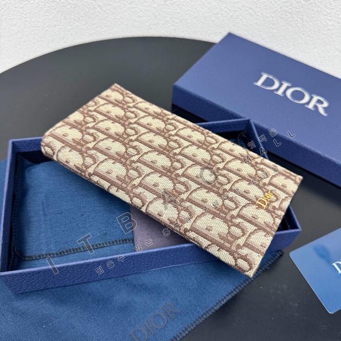 ��� 2�� ������   A82396   25/�Ż�  