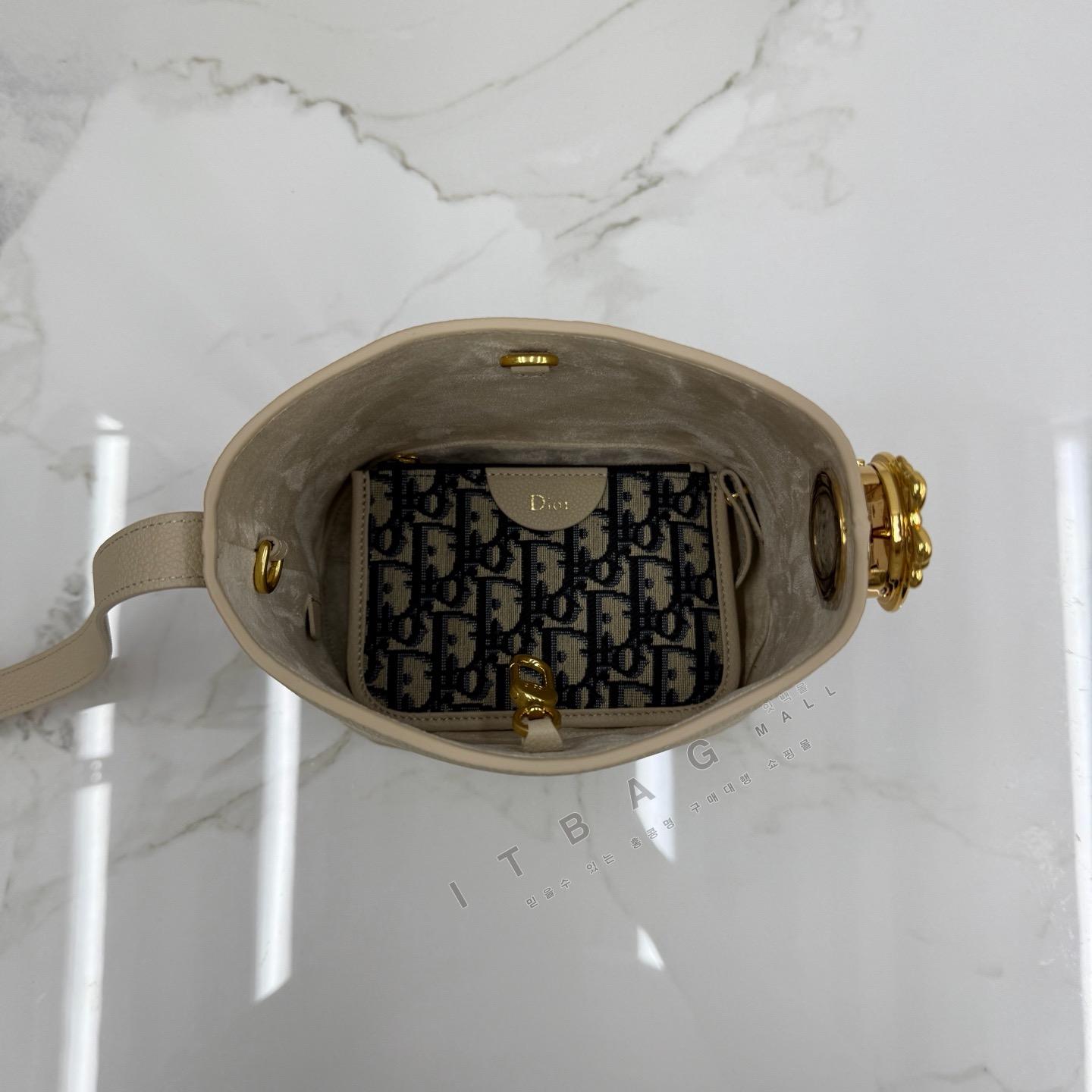 ��� �޴޸��� ����  ��Ŷ ��  DR1357-4    26/�Ż�  