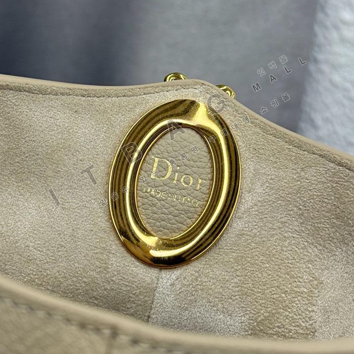 ��� �޴޸��� ����  ��Ŷ ��  DR1357-4    26/�Ż�  