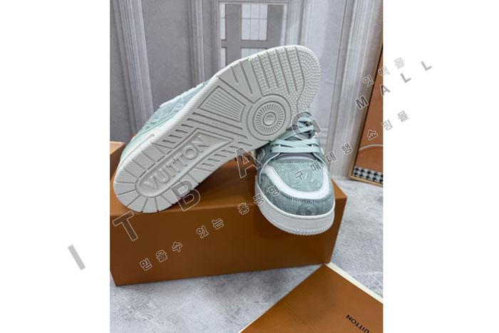 ���̺��� Ʈ���̳� ����Ŀ�� SP0201-1    ��������