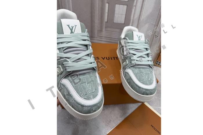 ���̺��� Ʈ���̳� ����Ŀ�� SP0201-1    ��������