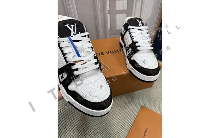 ���̺��� Ʈ���̳� ����Ŀ�� SP0202    ��������