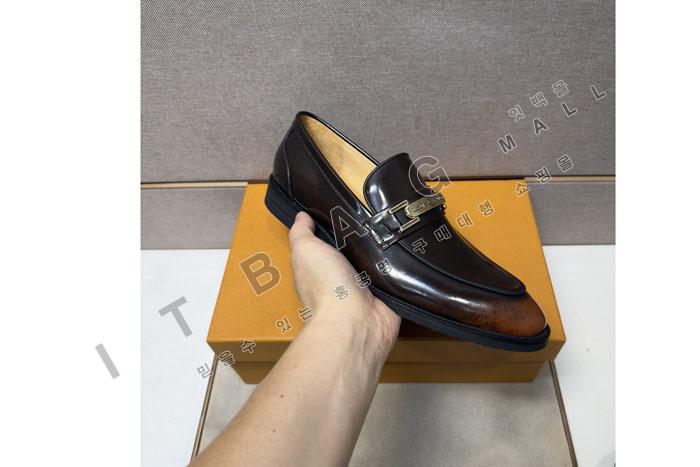 ���̺��� ���� ����  YF0207