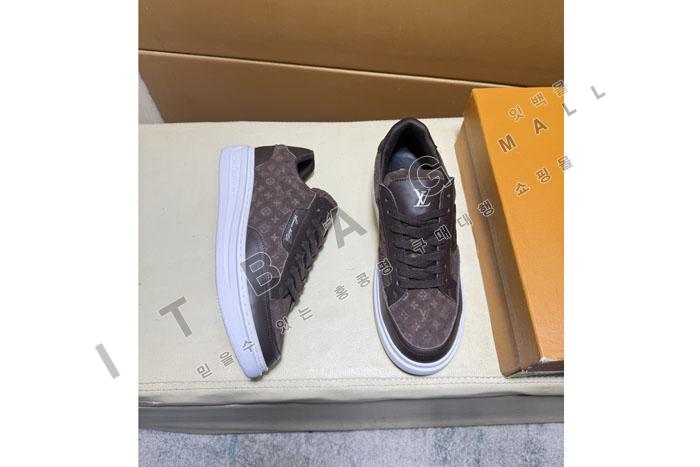 ���̺���  ���� ����Ŀ�� MYB0218