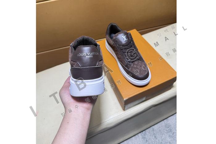 ���̺���  ���� ����Ŀ�� MYB0218
