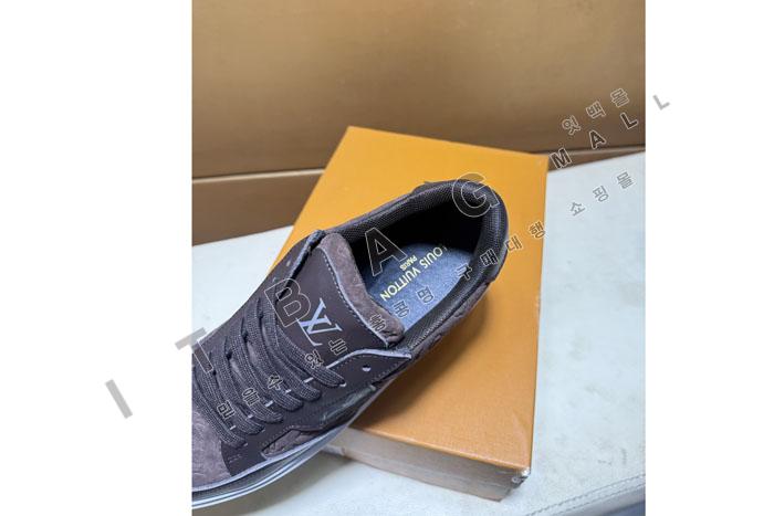 ���̺���  ���� ����Ŀ�� MYB0218