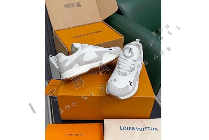 ���̺���  ���� ����Ŀ�� MYB0219