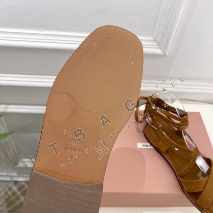 �̿�̿� ���� ����   YIBU3279   26/�Ż�   