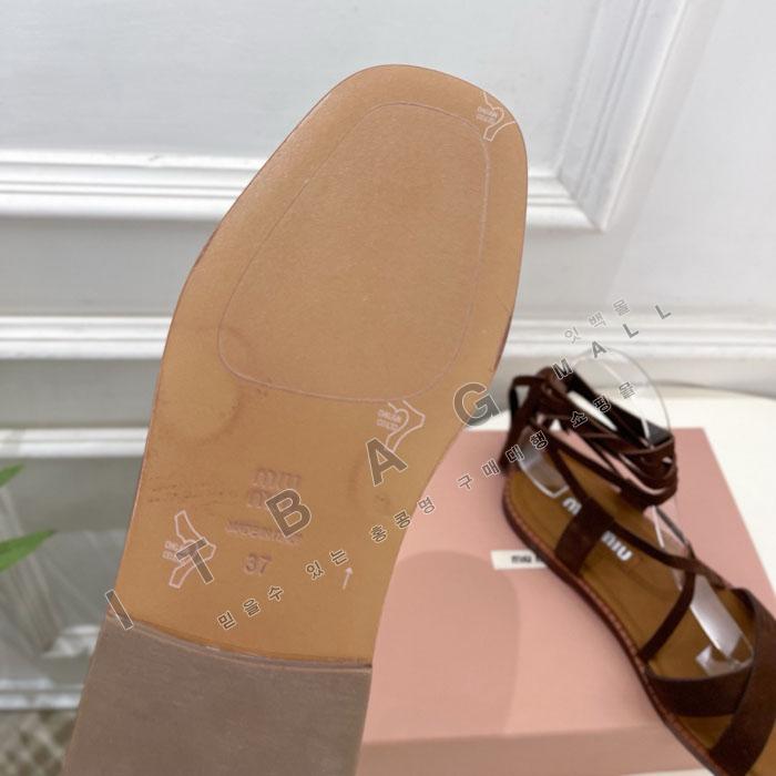 �̿�̿� ���� ����   YIBU3279-1   26/�Ż�   