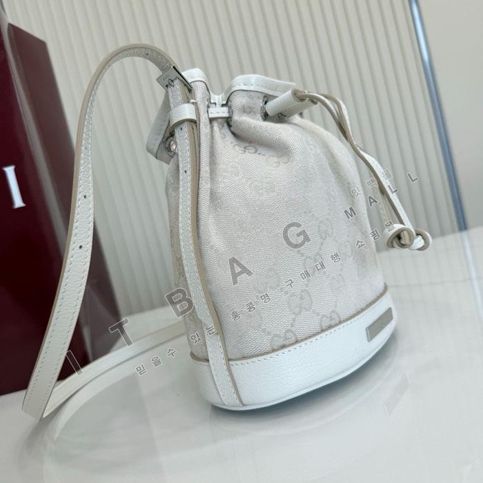 ���� �ö�ũ �̴� ��Ŷ�� 875802  26/�Ż�